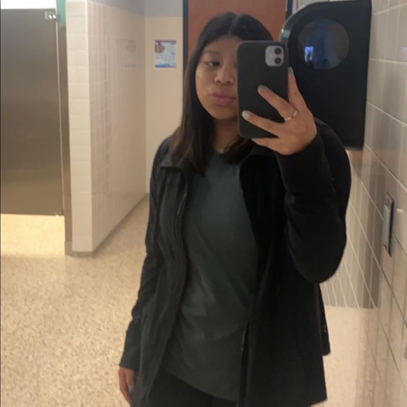 Meet your Posher, Sophie - Picture 1 of 1